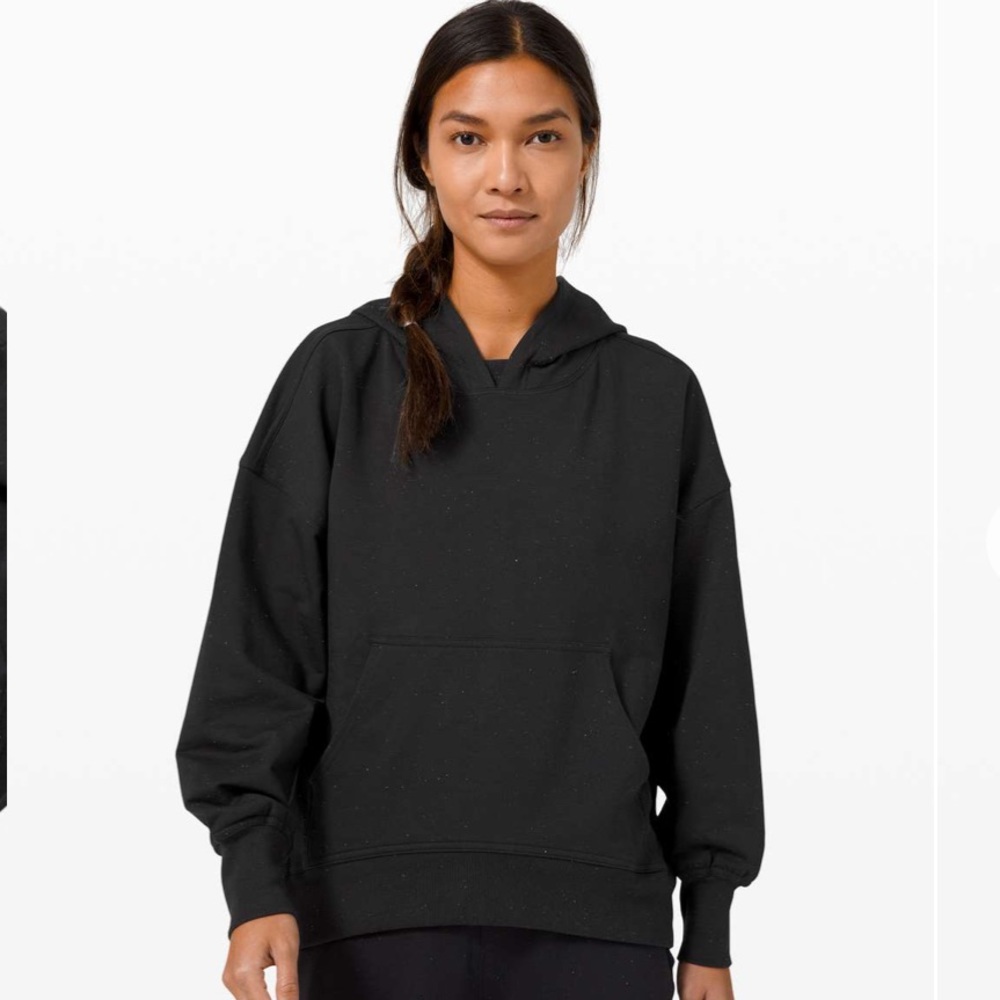 Lululemon LA back in action hoodie SZ 4 black NWOT